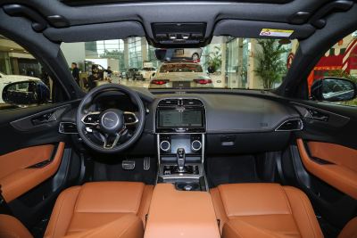 2024款 2.0T 250PS R-DYNAMIC S进取运动版-内饰-图片-有驾