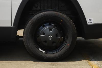 2025款 悦行版 福版明窗 爱易科40.18KWh-外观-图片-有驾