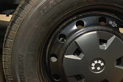 2025款 悦行版 福版明窗 爱易科40.18KWh-外观-图片-有驾