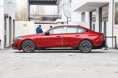 2024款 xDrive M60-外观-图片-有驾