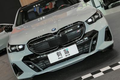 2024款 xDrive M60-外观-图片-有驾