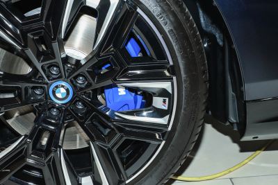2024款 xDrive M60-外观-图片-有驾