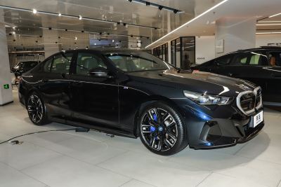 2024款 xDrive M60-外观-图片-有驾