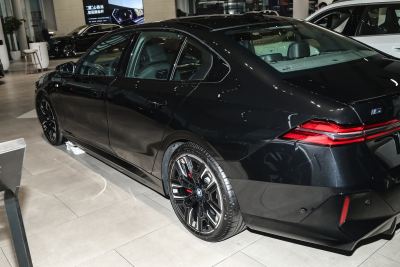 2024款 xDrive M60-外观-图片-有驾