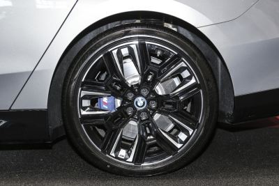 2024款 xDrive M60-外观-图片-有驾