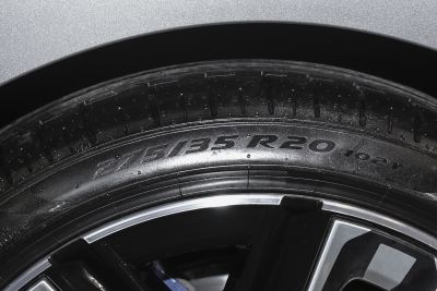 2024款 xDrive M60-外观-图片-有驾