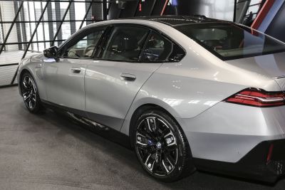 2024款 xDrive M60-外观-图片-有驾
