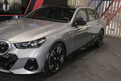 2024款 xDrive M60-外观-图片-有驾