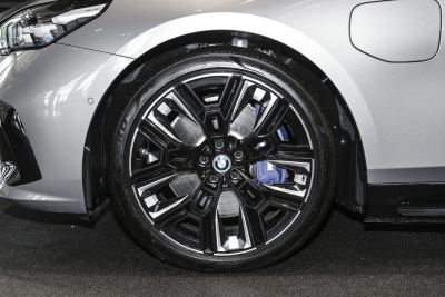 2024款 xDrive M60-外观-图片-有驾