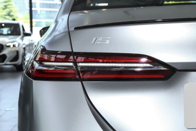 2024款 xDrive M60-外观-图片-有驾