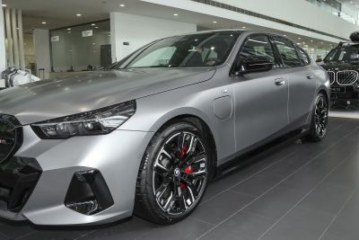 2024款 xDrive M60-外观-图片-有驾