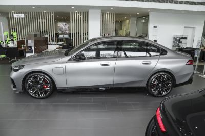 2024款 xDrive M60-外观-图片-有驾