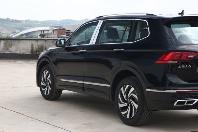 2024款 出众款 330TSI 自动两驱R-Line龙耀版-外观-图片-有驾