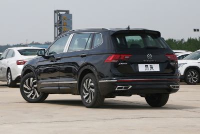 2024款 出众款 330TSI 自动两驱R-Line龙耀版-外观-图片-有驾