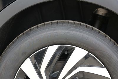2024款 出众款 330TSI 自动两驱R-Line龙耀版-外观-图片-有驾