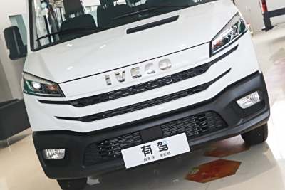 2025款 2.5T A35M1多用途乘用车 短轴中顶双胎-外观-图片-有驾
