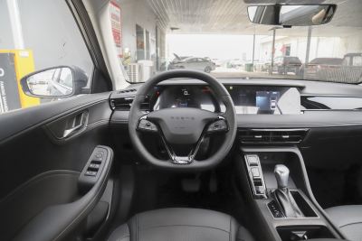 2024款 1.5L CVT尊荣版-内饰-图片-有驾