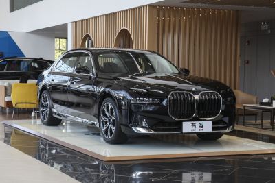 2023款 735Li 豪华套装-外观-图片-有驾