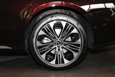 2026款 E 300 L 豪华型-外观-图片-有驾