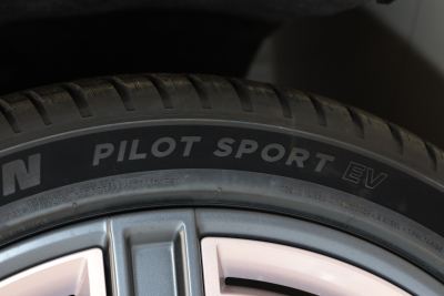 2026款 标准版-外观-图片-有驾