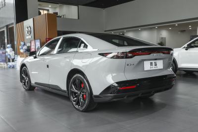 2025款 增程200智尊运动版-外观-图片-有驾