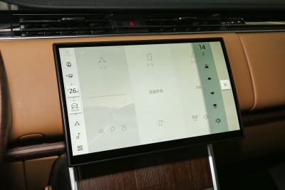 2025款 3.0 L6 400PS 典范加长版-内饰-图片-有驾