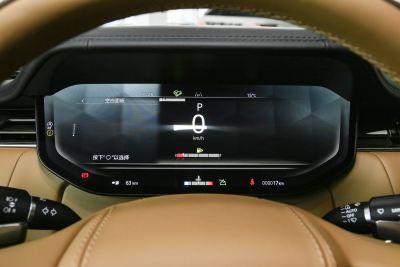 2025款 3.0 L6 400PS 典范加长版-内饰-图片-有驾
