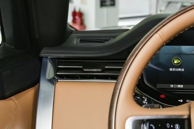 2025款 3.0 L6 400PS 典范加长版-内饰-图片-有驾