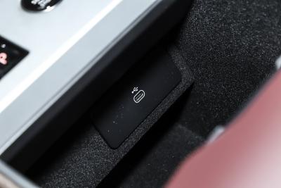 2025款 3.0 L6 400PS 典范加长版-内饰-图片-有驾