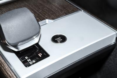 2025款 3.0 L6 400PS 典范加长版-内饰-图片-有驾