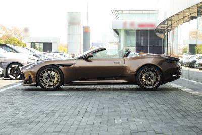 2023款 4.0T V8 Volante-外观-图片-有驾