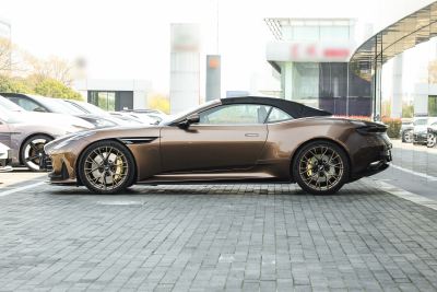 2023款 4.0T V8 Volante-外观-图片-有驾