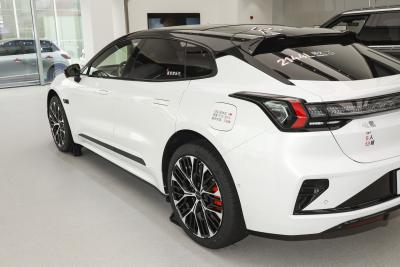 2026款 103度四驱  Ultra+版-外观-图片-有驾