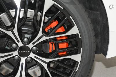 2026款 103度四驱  Ultra+版-外观-图片-有驾