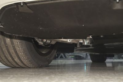 2026款 103度四驱  Ultra+版-外观-图片-有驾