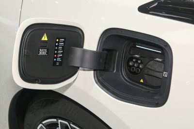 2026款 103度四驱  Ultra+版-外观-图片-有驾