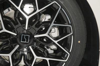 2026款 103度四驱  Ultra+版-外观-图片-有驾