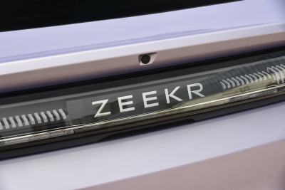 2026款 103度四驱  Ultra+版-外观-图片-有驾