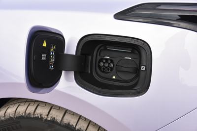 2026款 103度四驱  Ultra+版-外观-图片-有驾