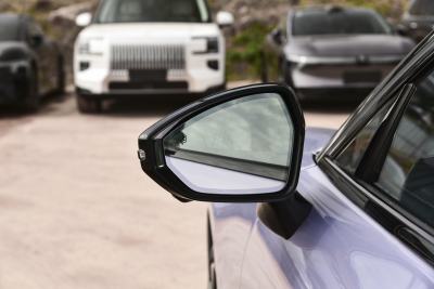 2026款 103度四驱  Ultra+版-外观-图片-有驾