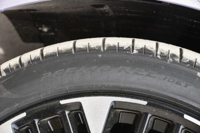 2026款 103度四驱  Ultra+版-外观-图片-有驾