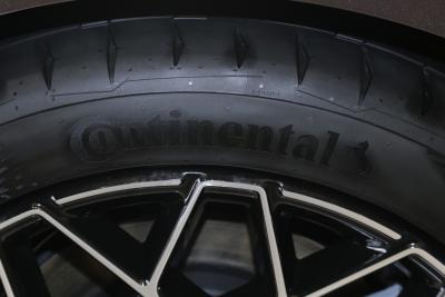 2026款 103度四驱  Ultra+版-外观-图片-有驾