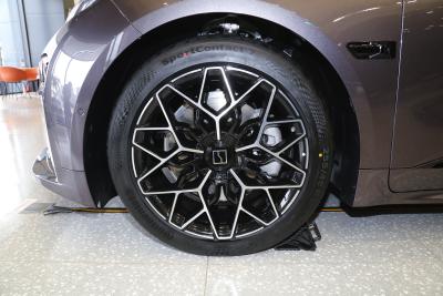 2026款 103度四驱  Ultra+版-外观-图片-有驾