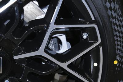 2026款 103度四驱  Ultra+版-外观-图片-有驾