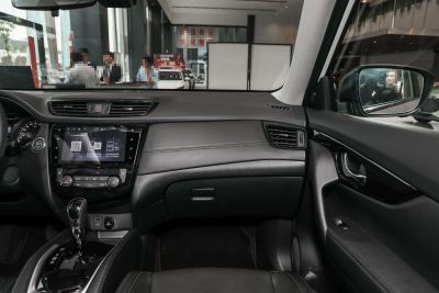 2023款 经典 2.0L 两驱智联臻享版-内饰-图片-有驾