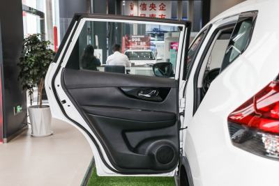 2023款 经典 2.0L 两驱智联臻享版-内饰-图片-有驾