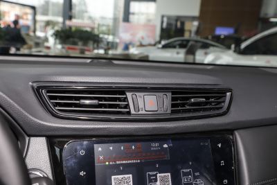 2023款 经典 2.0L 两驱智联臻享版-内饰-图片-有驾