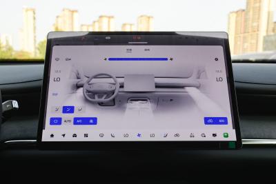 2025款 215尊荣型-内饰-图片-有驾