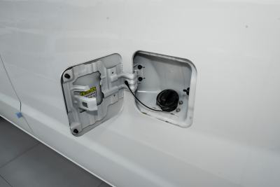 2023款 PLUS 1.8L 9座客运版CNG-外观-图片-有驾