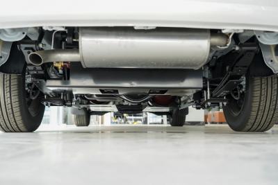 2023款 PLUS 1.8L 9座客运版CNG-外观-图片-有驾